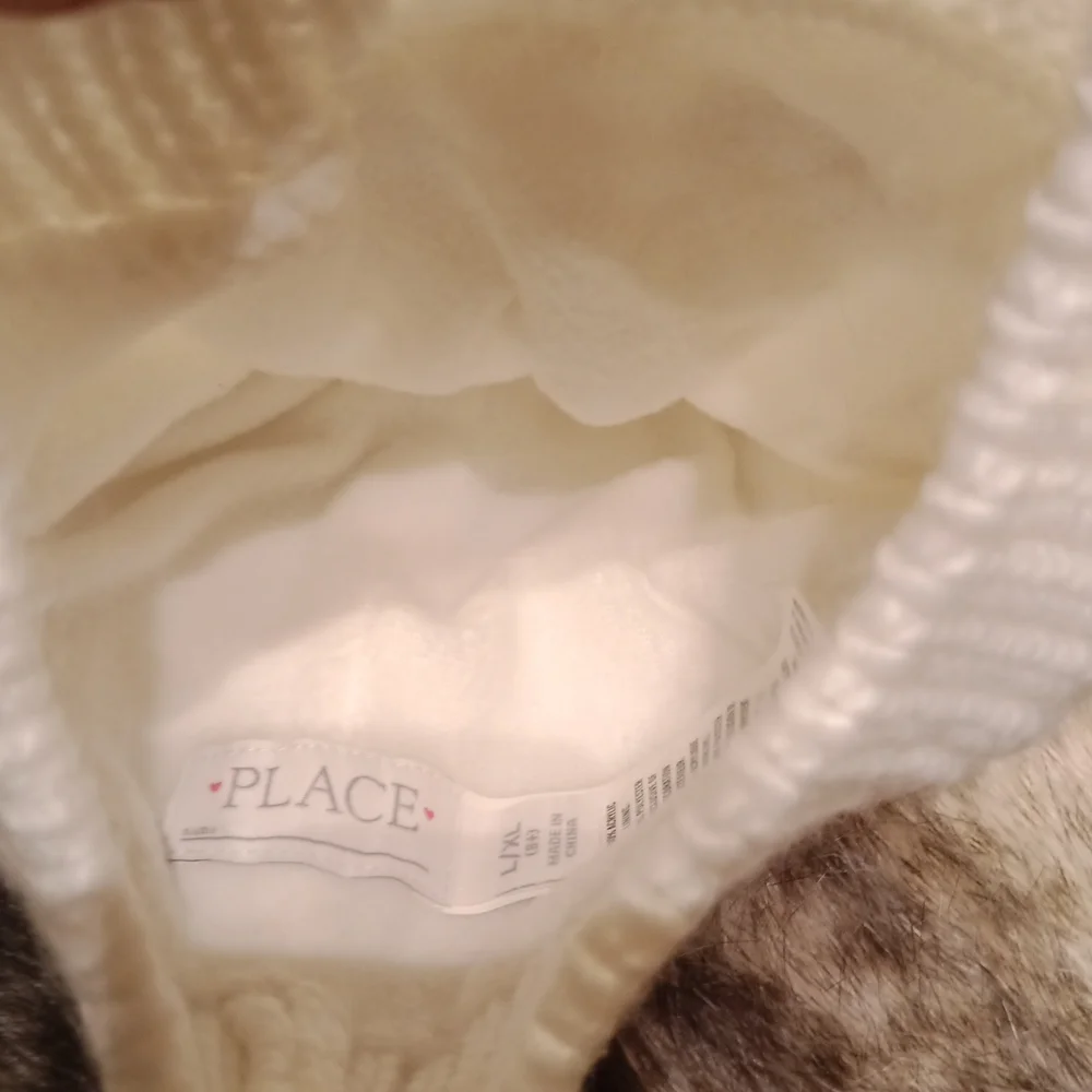 Hat - Picture 6 of 12